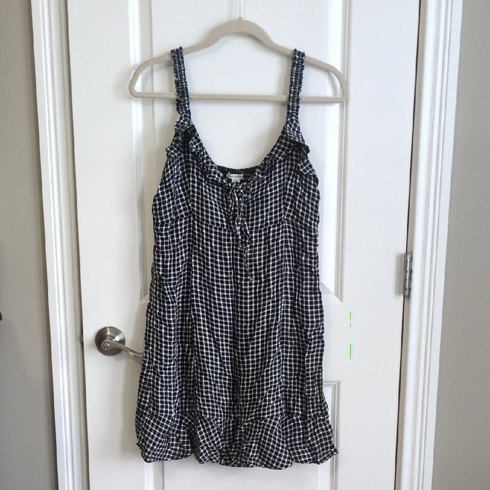 American Eagle Outfitters Black and White Gingham Top